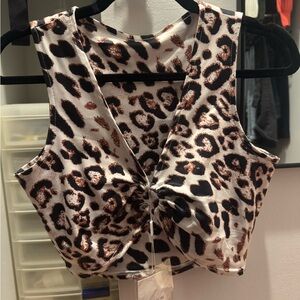 Leopard Print Sleeveless Crop Top
